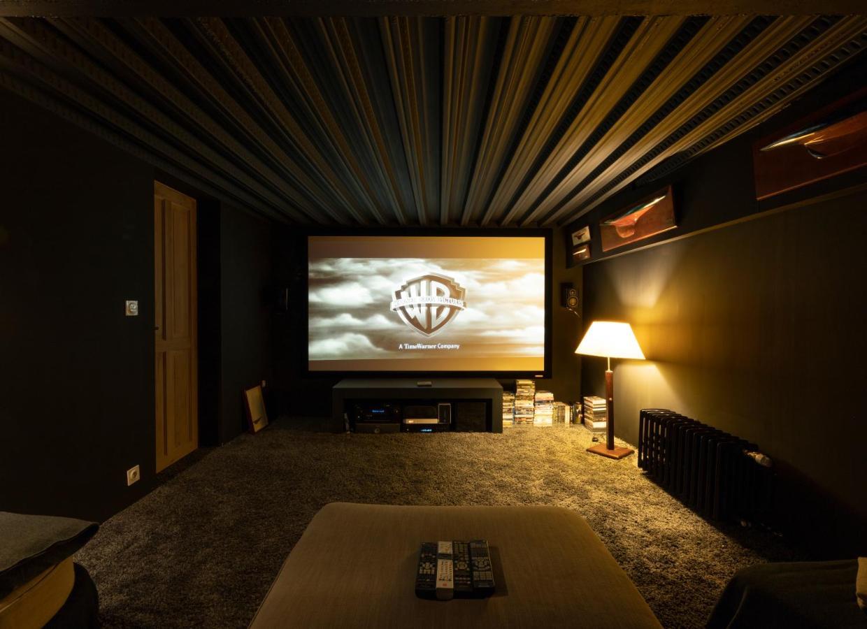 Villa Le Loft - Calme & Deco - Patio Intime - Salle De Cinema - Centre Ville 瓦讷 外观 照片