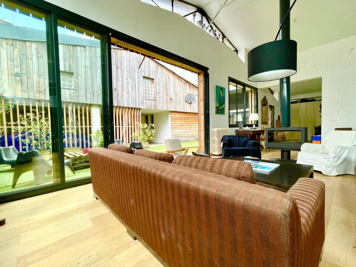 Villa Le Loft - Calme & Deco - Patio Intime - Salle De Cinema - Centre Ville 瓦讷 外观 照片