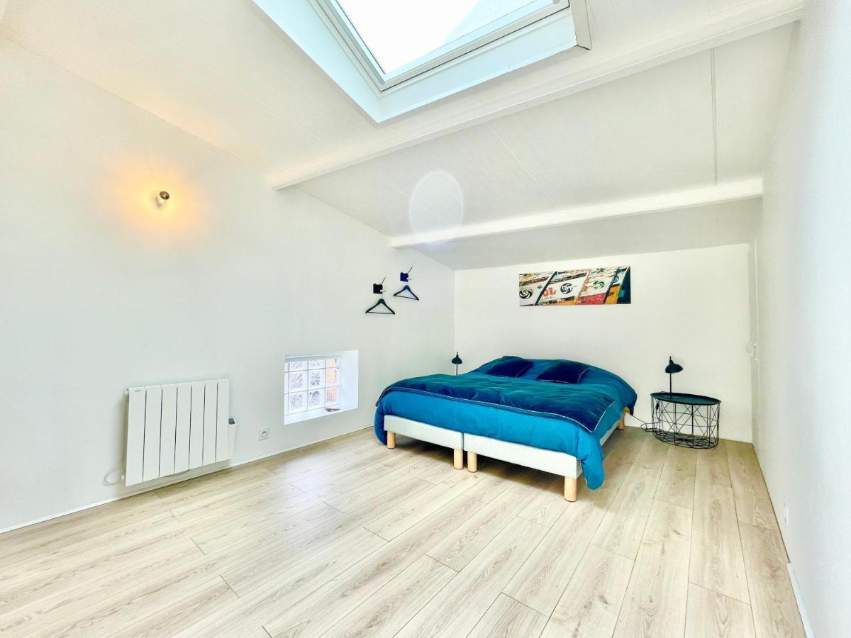 Villa Le Loft - Calme & Deco - Patio Intime - Salle De Cinema - Centre Ville 瓦讷 外观 照片