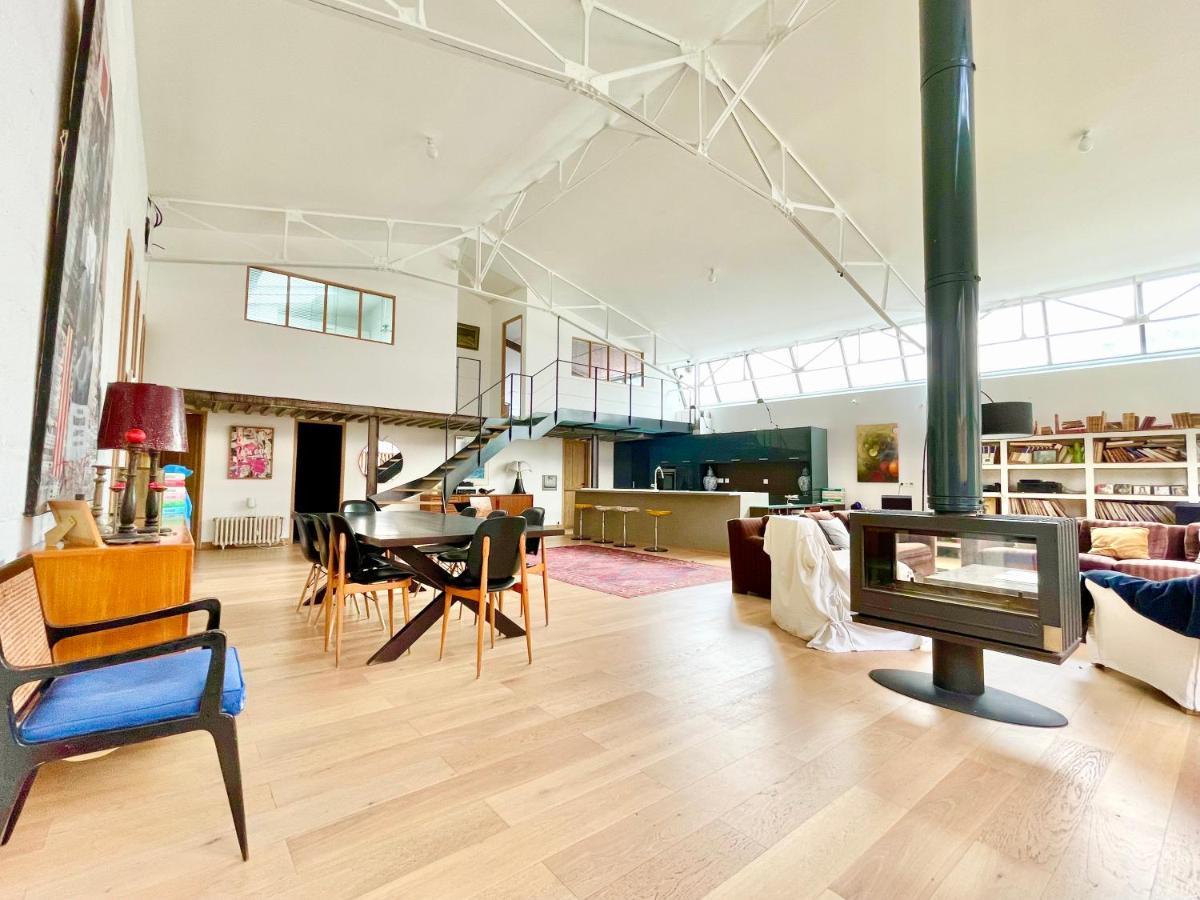 Villa Le Loft - Calme & Deco - Patio Intime - Salle De Cinema - Centre Ville 瓦讷 外观 照片