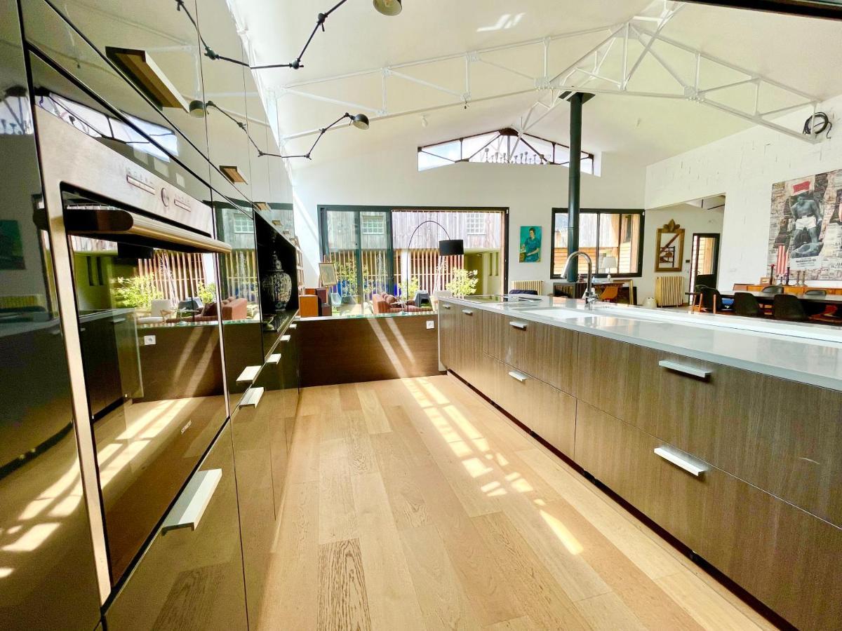 Villa Le Loft - Calme & Deco - Patio Intime - Salle De Cinema - Centre Ville 瓦讷 外观 照片