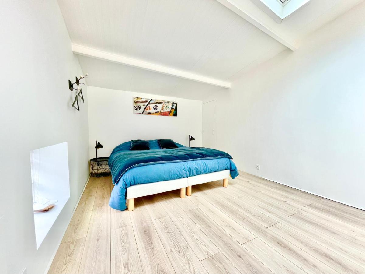 Villa Le Loft - Calme & Deco - Patio Intime - Salle De Cinema - Centre Ville 瓦讷 外观 照片